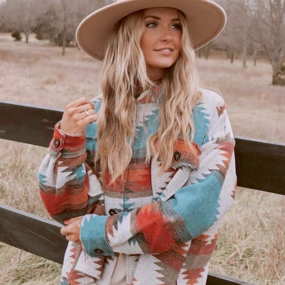 🆕 Yellowstone Aztec Tribal Print Shacket Jacket Coat 🌵